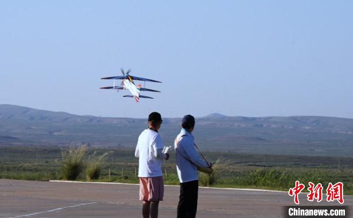 2024年全国青少年航空航天模型锦标赛在宁夏吴忠