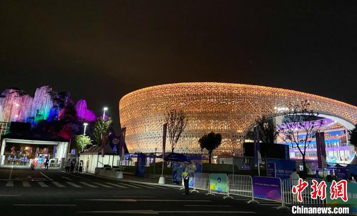 杭州亚运会攀岩赛事引发国际赞誉场馆设计获主