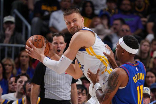 勇士虽败犹荣三大收获：波神三分暴走扭转交易