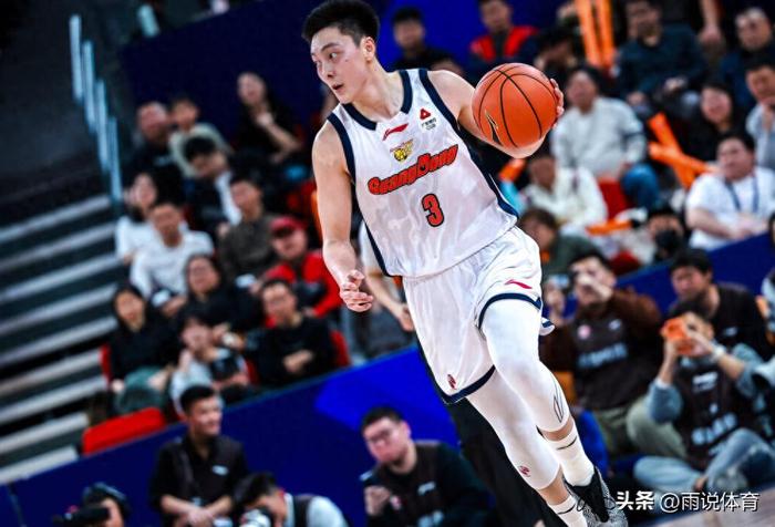 广东男篮客场惨败福建 球队冲冠梦碎胡明轩低迷