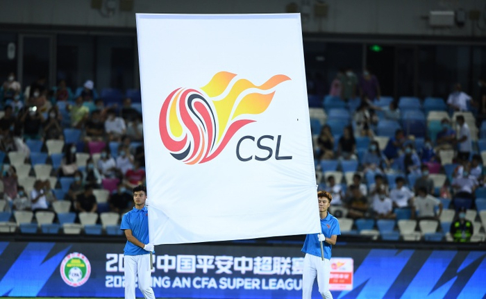 胡尔克或离队引热议 米内罗竞技转会风波升级
